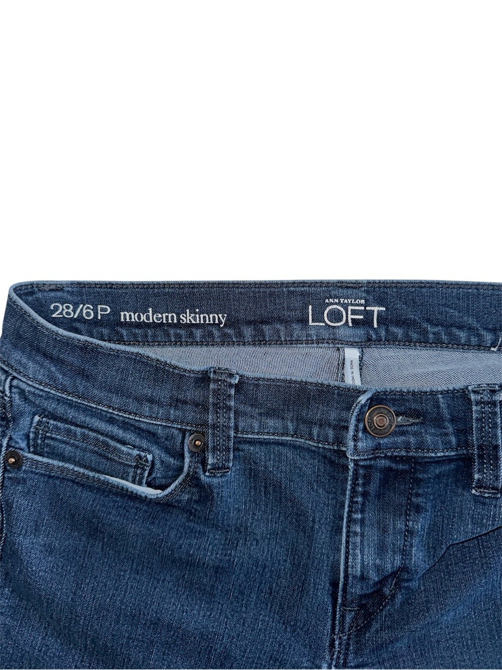 Ann Taylor Loft Women’s Dark Wash Denim Modern Skinny Jean Size 6 Petite - Picture 9 of 10
